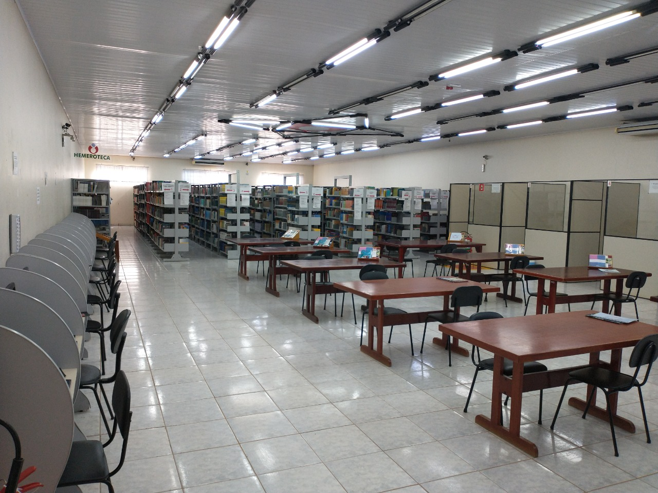 Biblioteca da UNIFLOR